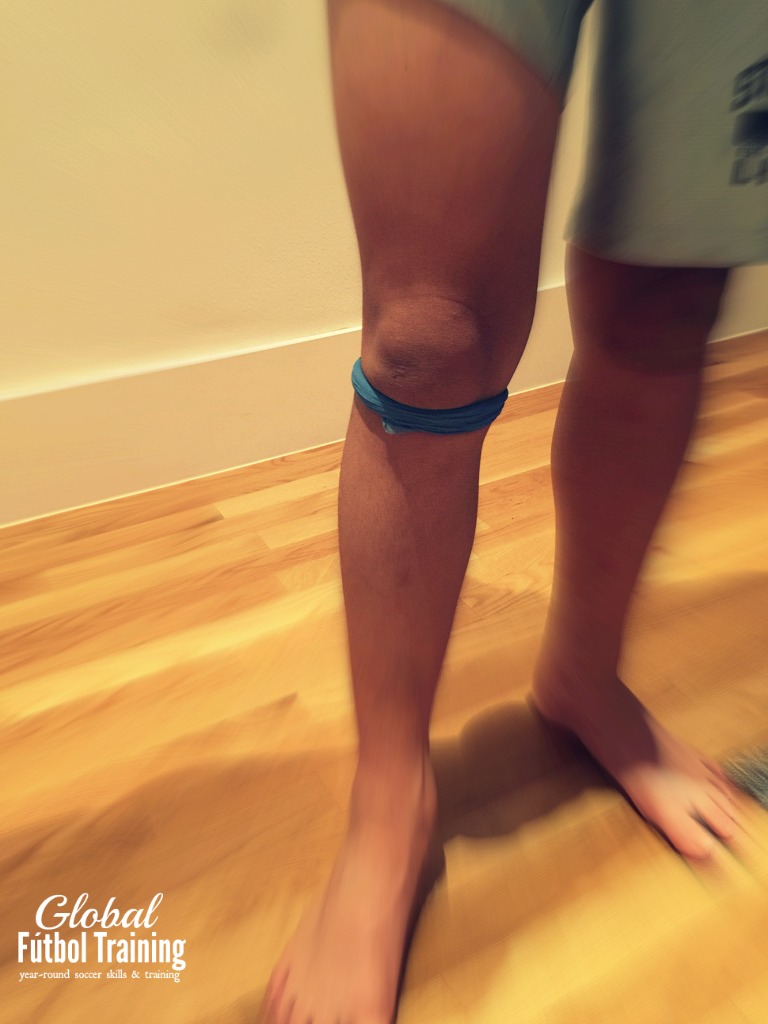 how to make a homemade patellar knee band for soccer players with knee injuries